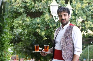 teetarjoilu-Iran