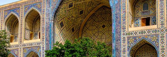 Kaunis-moskeija-Samarkandissa-Uzbekistan-Olympia-Kaukomatkat