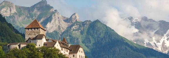 Vaduzin-linna-Liechtenstein-Olympia