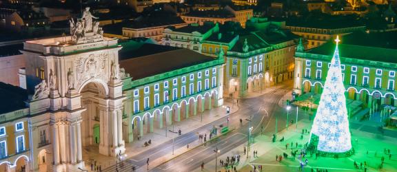 Jouluvalot-aukio-Lissabon-Portugali-Olympia