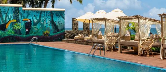 Uima-allas-Galle-Face-Hotelli-Sri-Lanka-Olympia