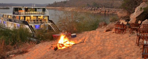 Asuntolaiva Karibajarvi Beach Braai Zimbabwe Olympia