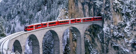 Bernina Express Olympia Kaukomatkat
