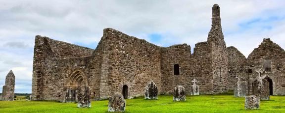 Clonmacnoise-Irlanti-Olympia