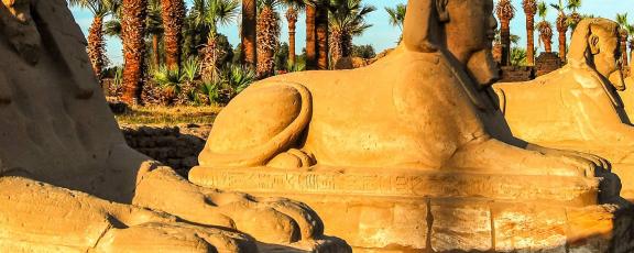 Kiehtova-Karnak-Egypti-Olympia