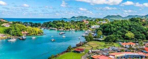 Satama-aluetta-Castries-Saint-Lucia-Olympia