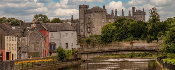 Viehattava-Kilkennyn-linna-Irlanti-Olympia