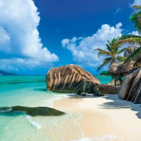 Anse-Source-d'Argent-ranta-La-Digue-Seychellit-Olympia
