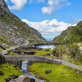 Kaunis-nakyma-Gap-of-Dunloe-Irlanti-Olympia-Kaukomatkat