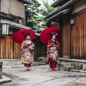 Maiko-geishat-Kioto-Japani