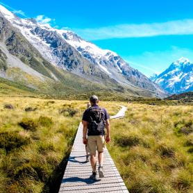 Patikoijat-Hooker-Valley-reitilla-Uusi-Seelanti-Olympia