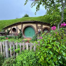 Suloiset-talot-Hobbiton-Uusi-Seelanti