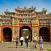 Hien-Lam-paviljongin-portti-the-Citadel-Hue-Vietnam