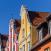 Historiallisten talojen kattofasadeja Stralsund Saksa
